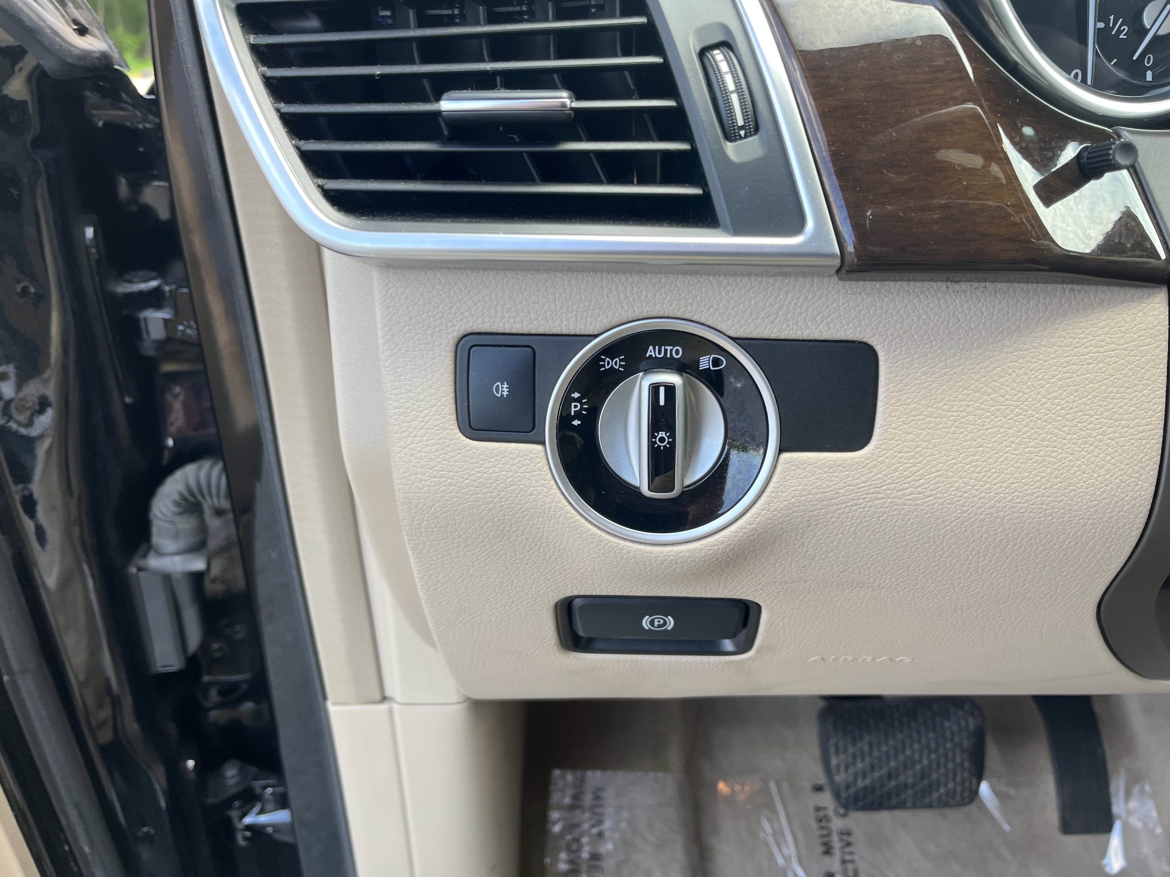 Used 2015 Mercedes-Benz ML 350 4MATIC image 15