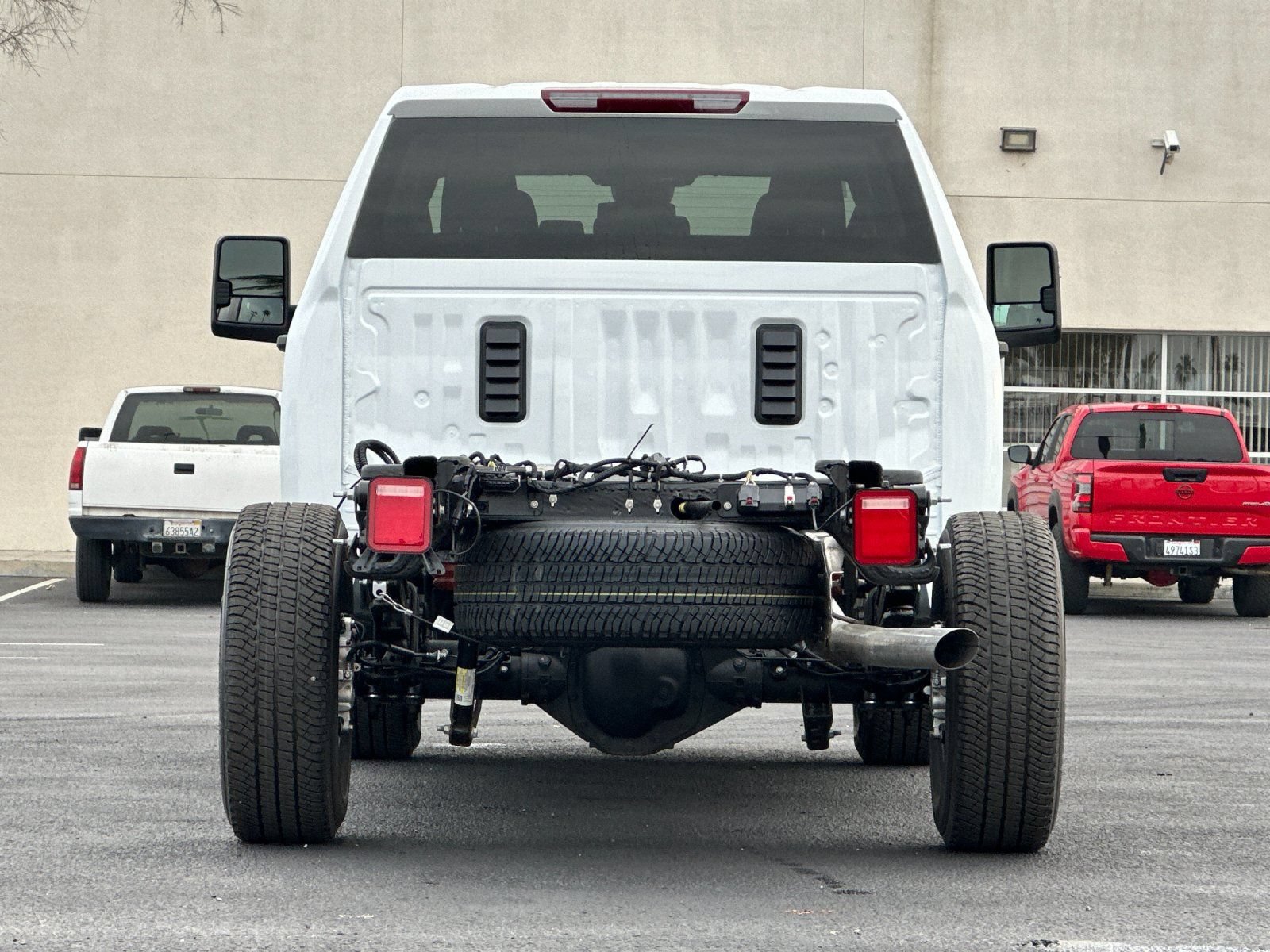 New 2026 GMC Sierra 3500 Pro w/ Convenience Package RWD image 5