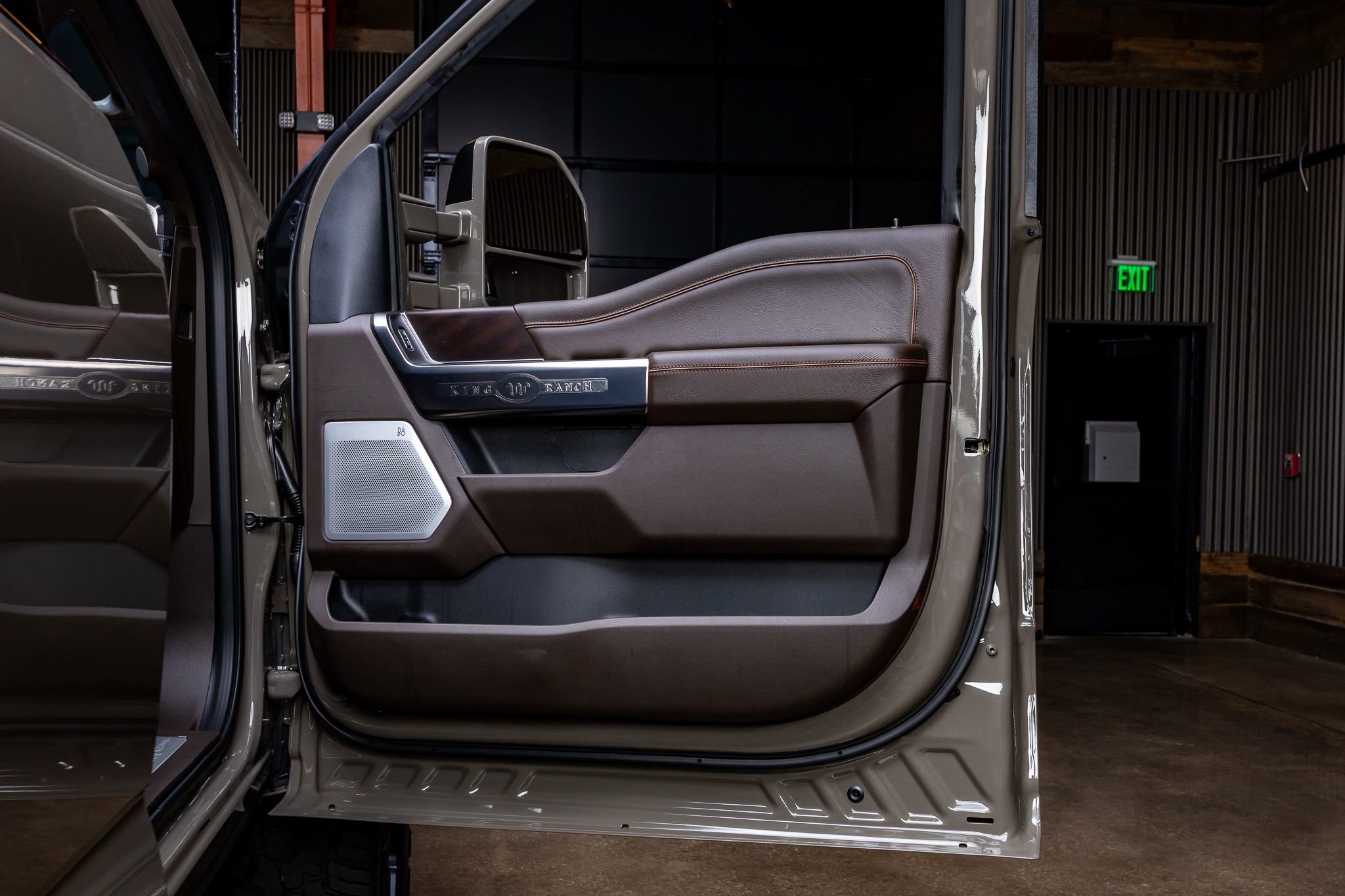 Used 2026 Ford F250 King Ranch w/ Chrome Package image 36