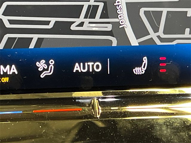 New 2025 Volkswagen Golf R Black Edition image 17