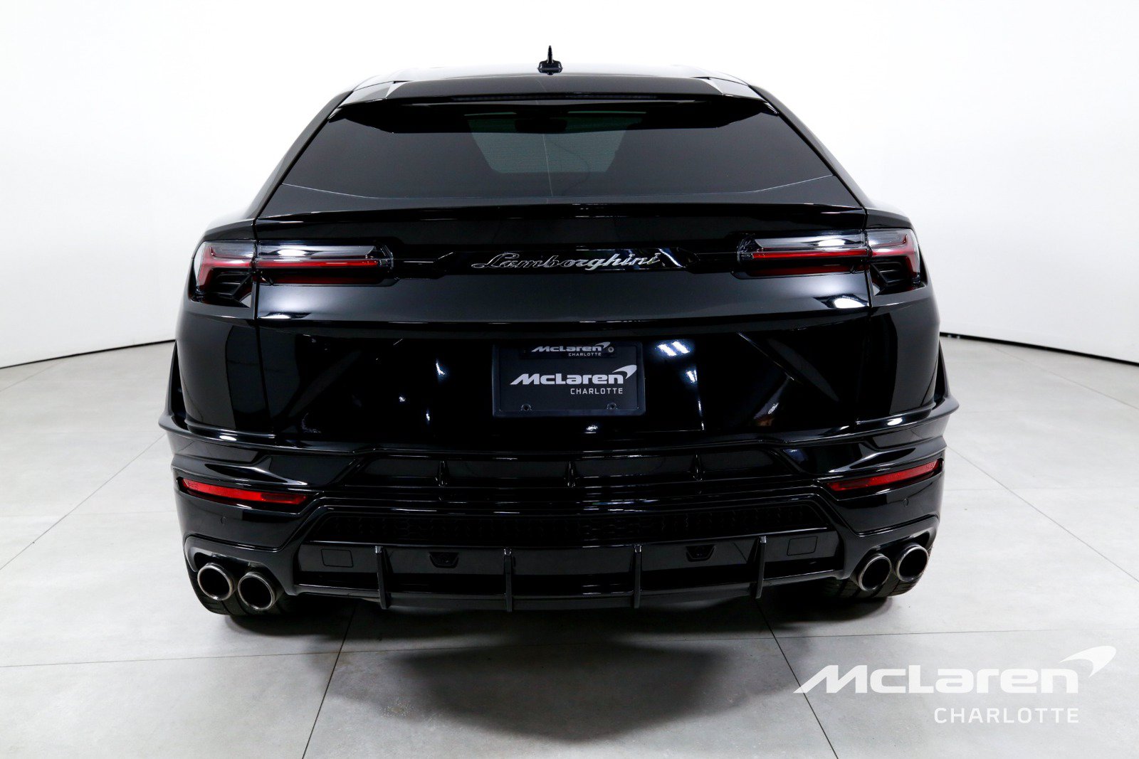 Used 2023 Lamborghini Urus S AWD/4WD image 7