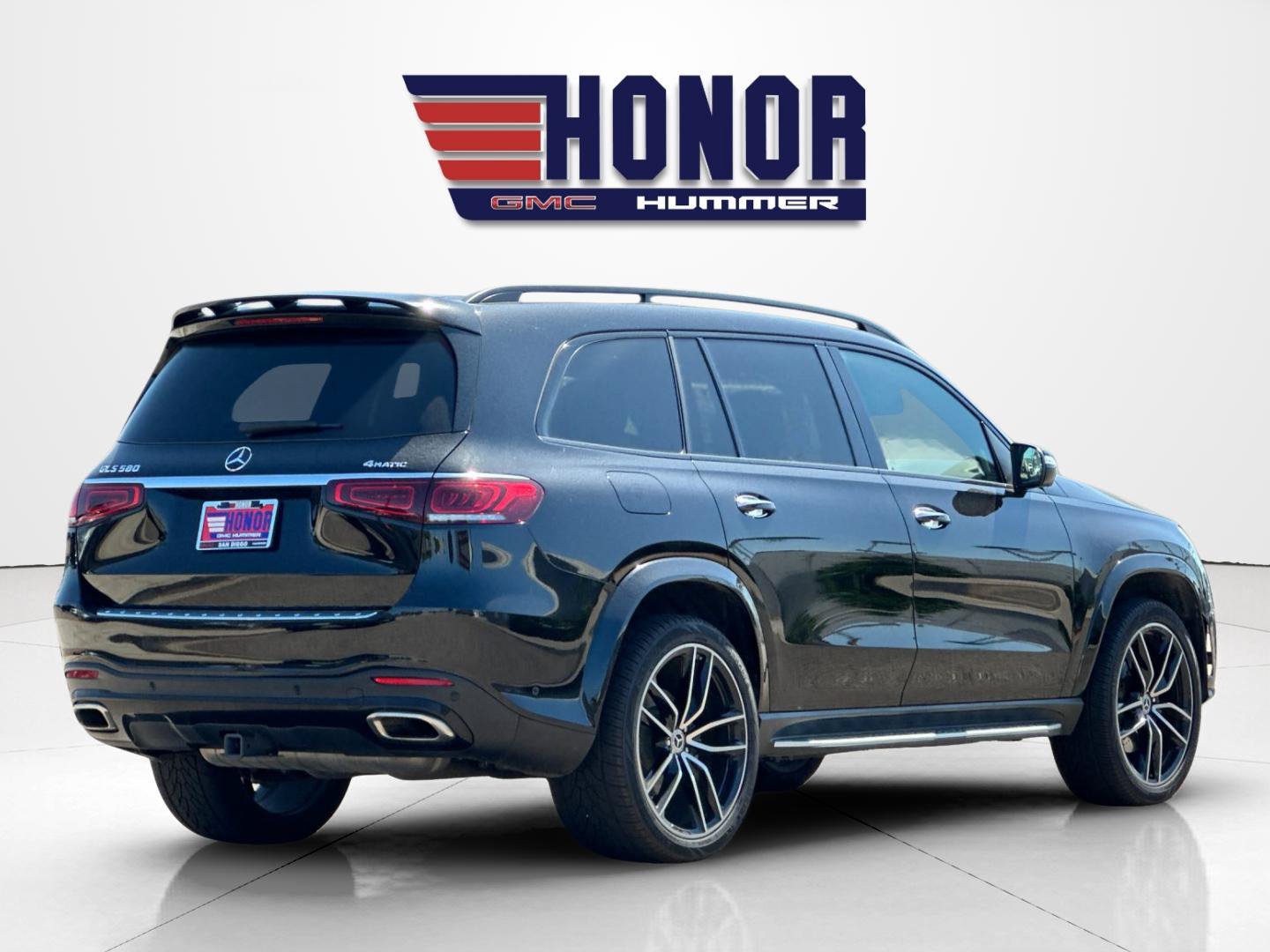 Used 2021 Mercedes-Benz GLS 580 4MATIC image 4