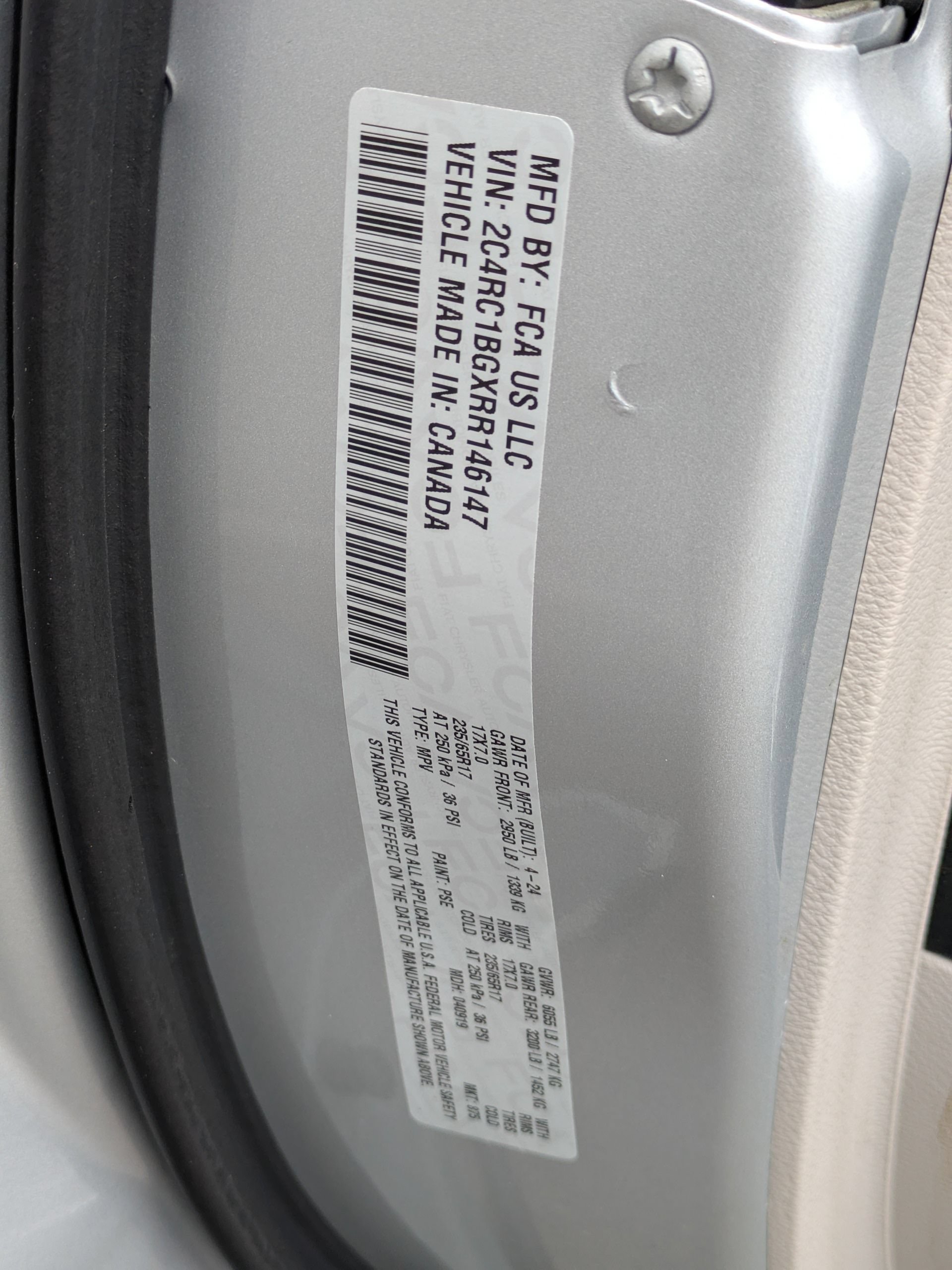 Used 2024 Chrysler Pacifica Touring-L FWD image 36