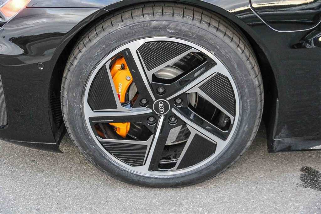 Used 2024 Audi RS e-tron GT w/ Carbon Performance Package image 9