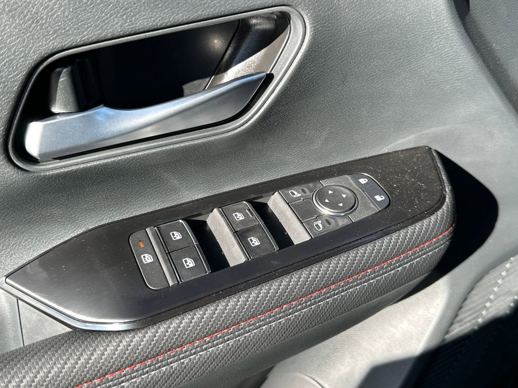 New 2026 Nissan Kicks SR w/ SR Premium Package image 11
