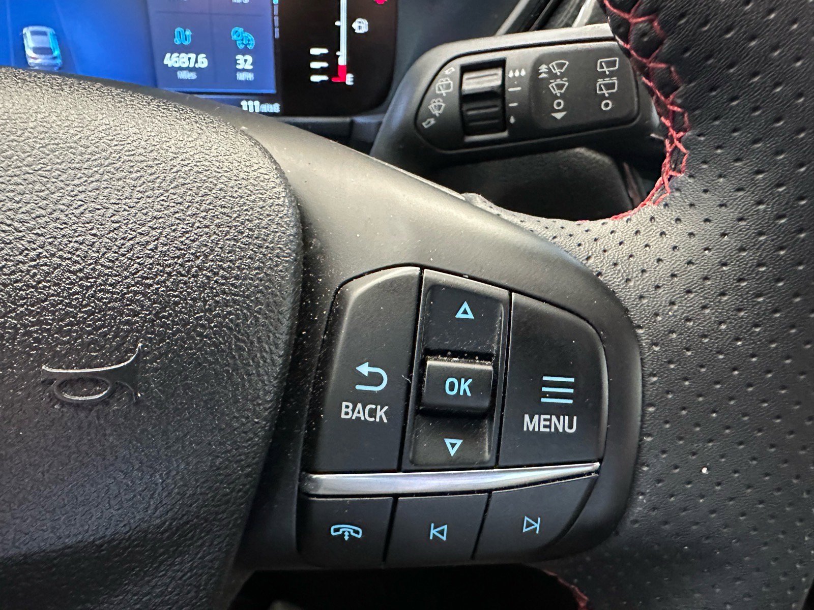 Certified 2024 Ford Escape ST-Line w/ Tech Pack #1 FWD image 35