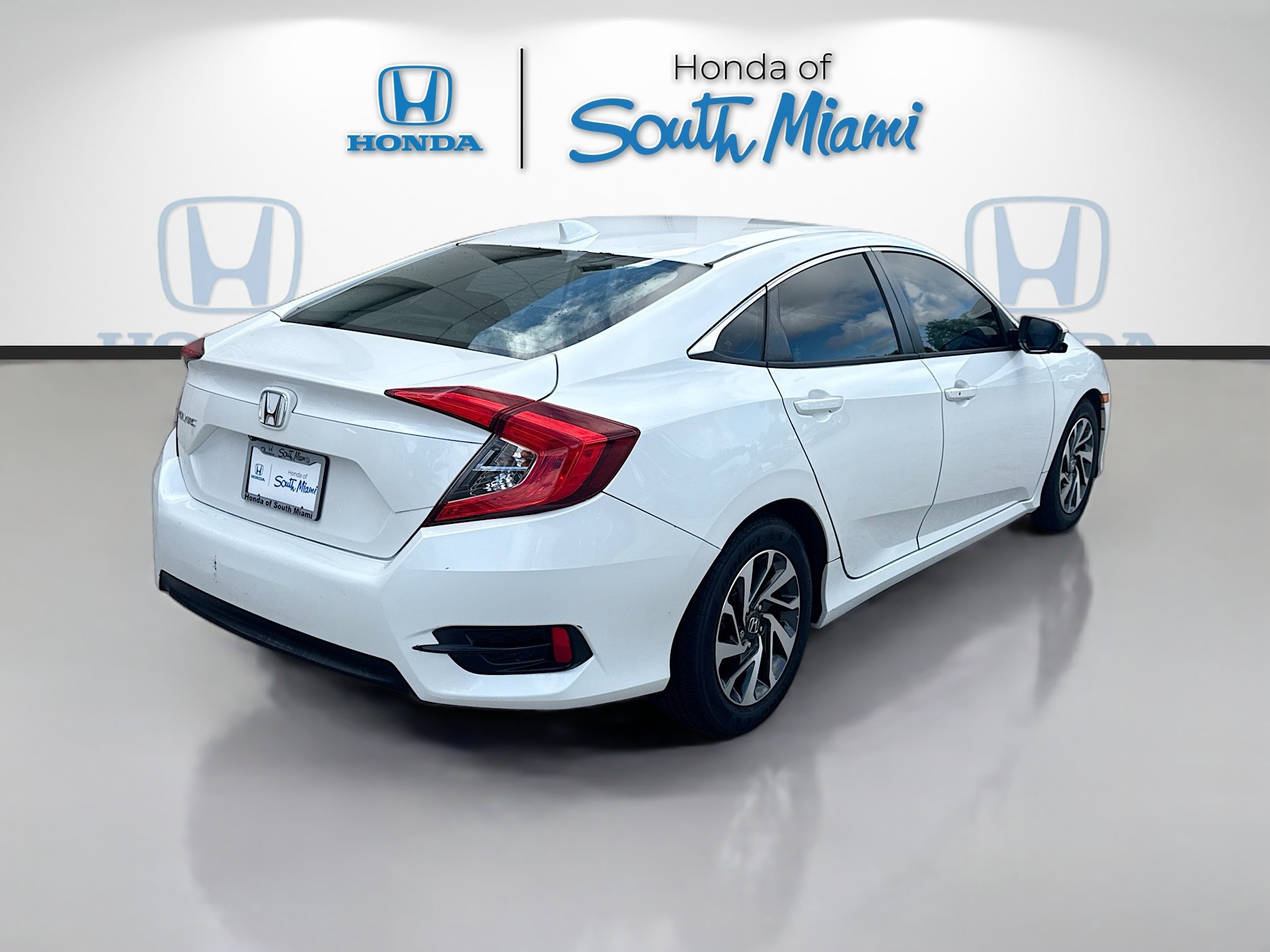 Certified 2017 Honda Civic EX image 7