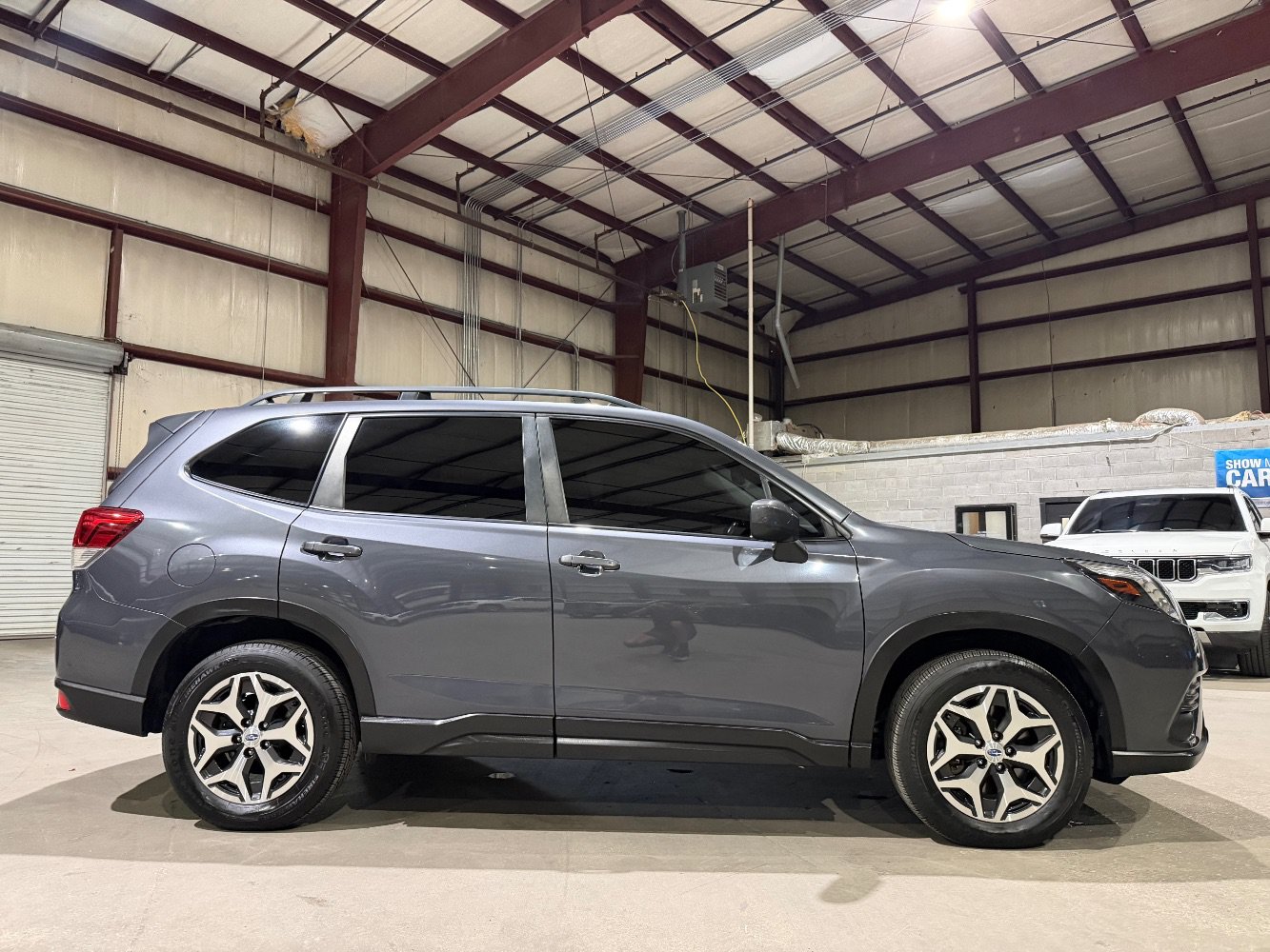 Used 2022 Subaru Forester Premium AWD/4WD image 4