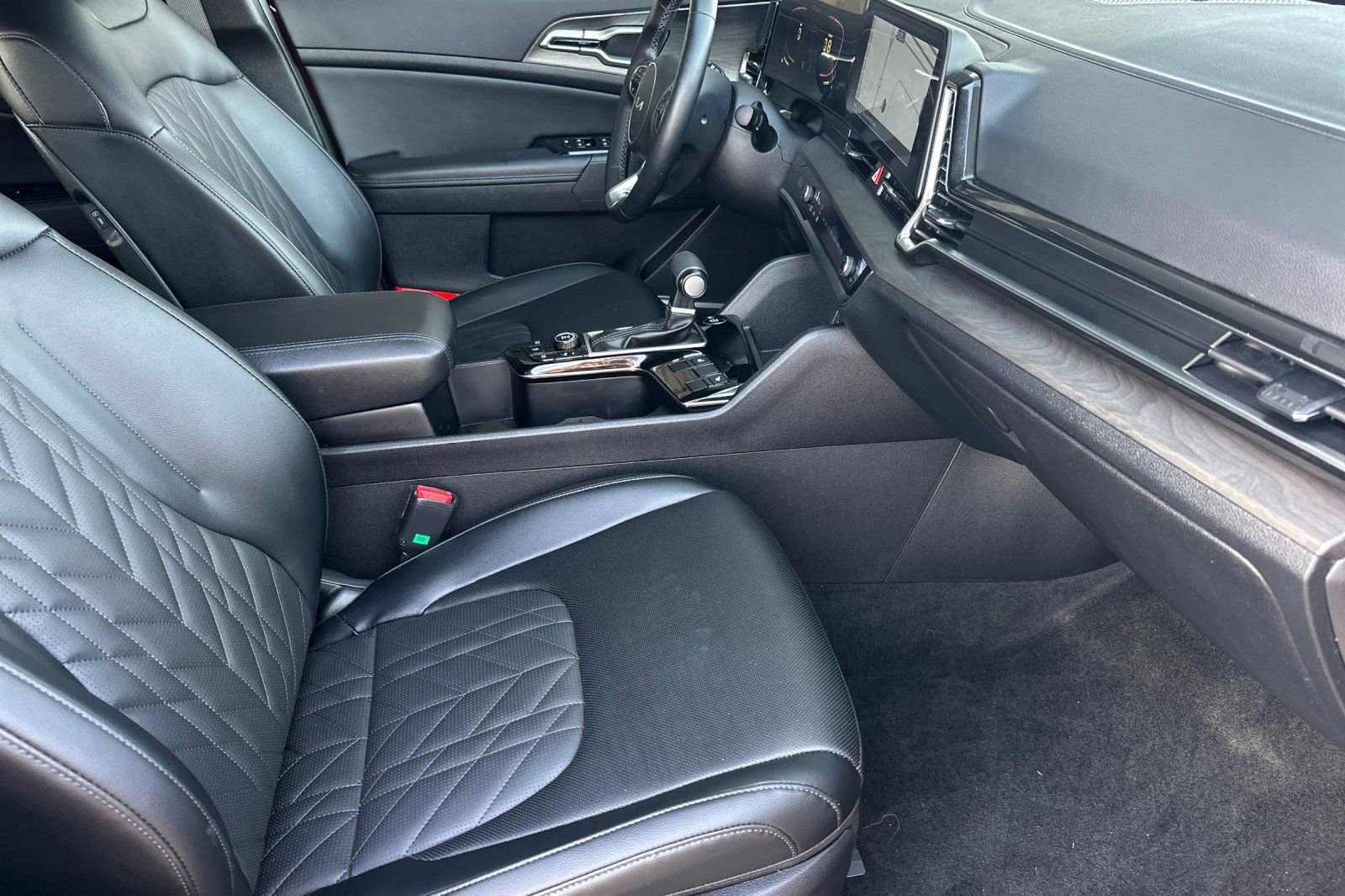 Certified 2024 Kia Sportage X-Line image 16