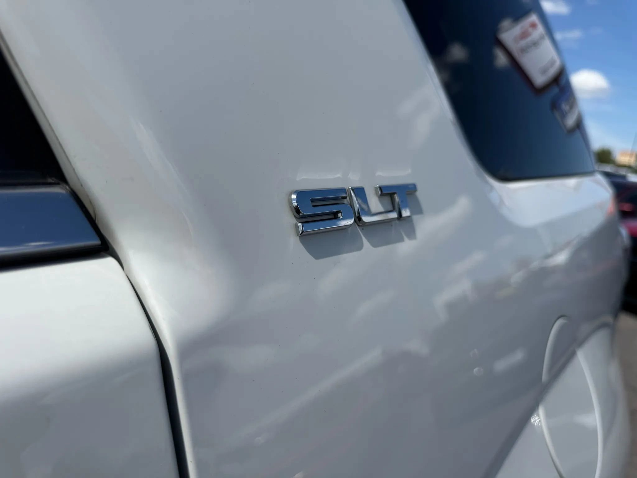 Used 2014 GMC Acadia SLT image 35
