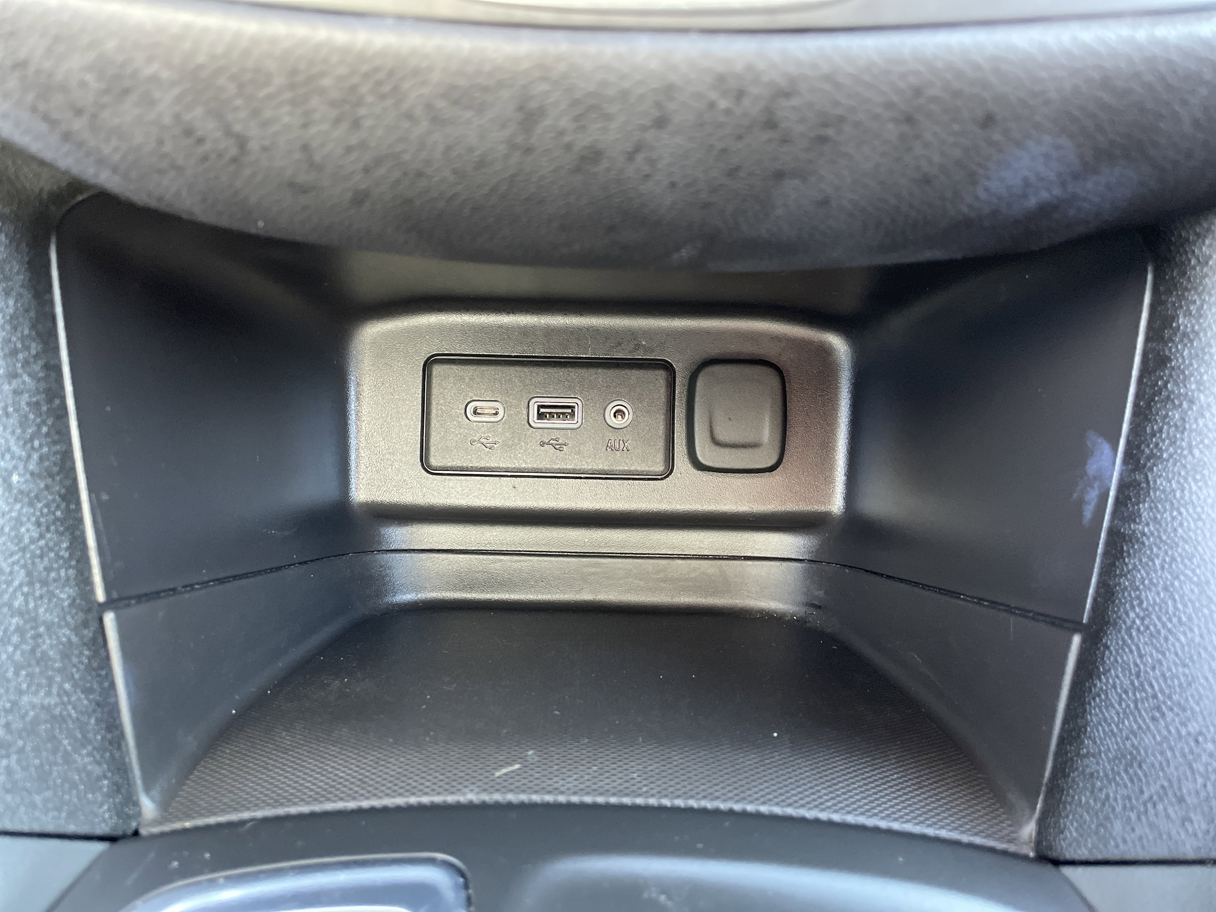 Certified 2024 Chevrolet Equinox LT image 40