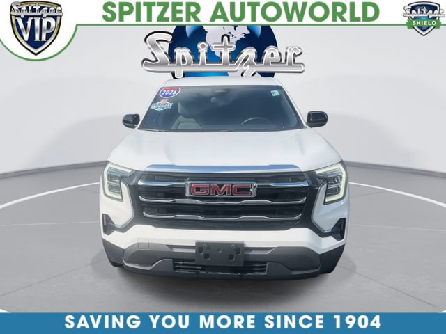 Used 2026 GMC Terrain Elevation AWD/4WD image 3