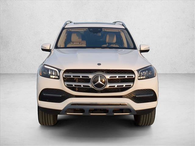Used 2022 Mercedes-Benz GLS 450 4MATIC image 2