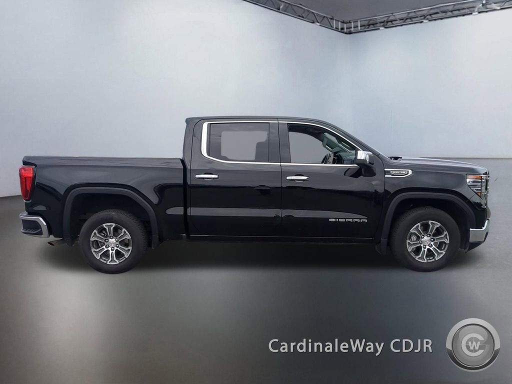 Used 2025 GMC Sierra 1500 SLT RWD image 3
