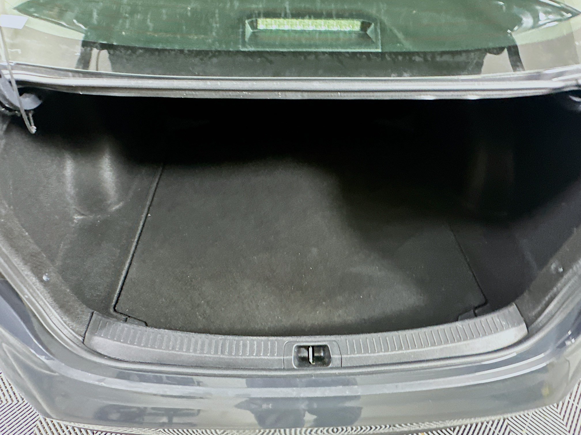 Used 2024 Toyota Corolla LE FWD image 28