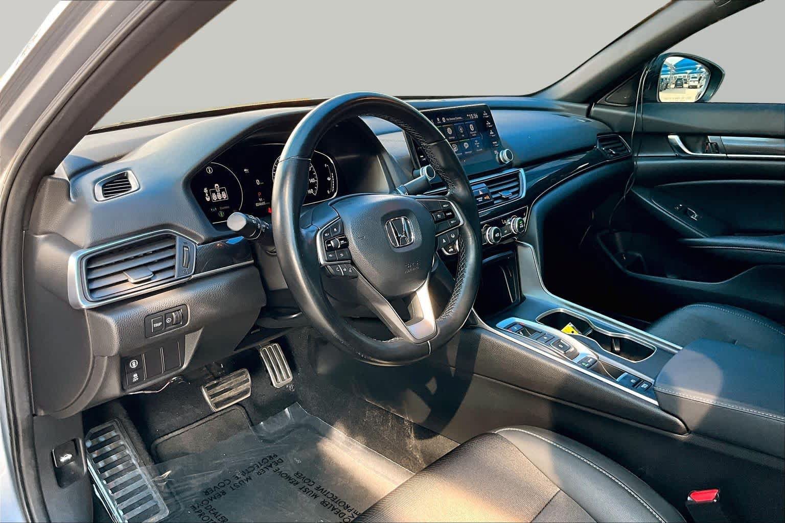 Used 2021 Honda Accord Sport image 16