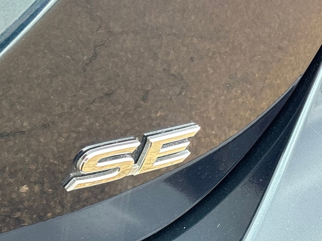 Used 2018 Toyota Camry SE image 31