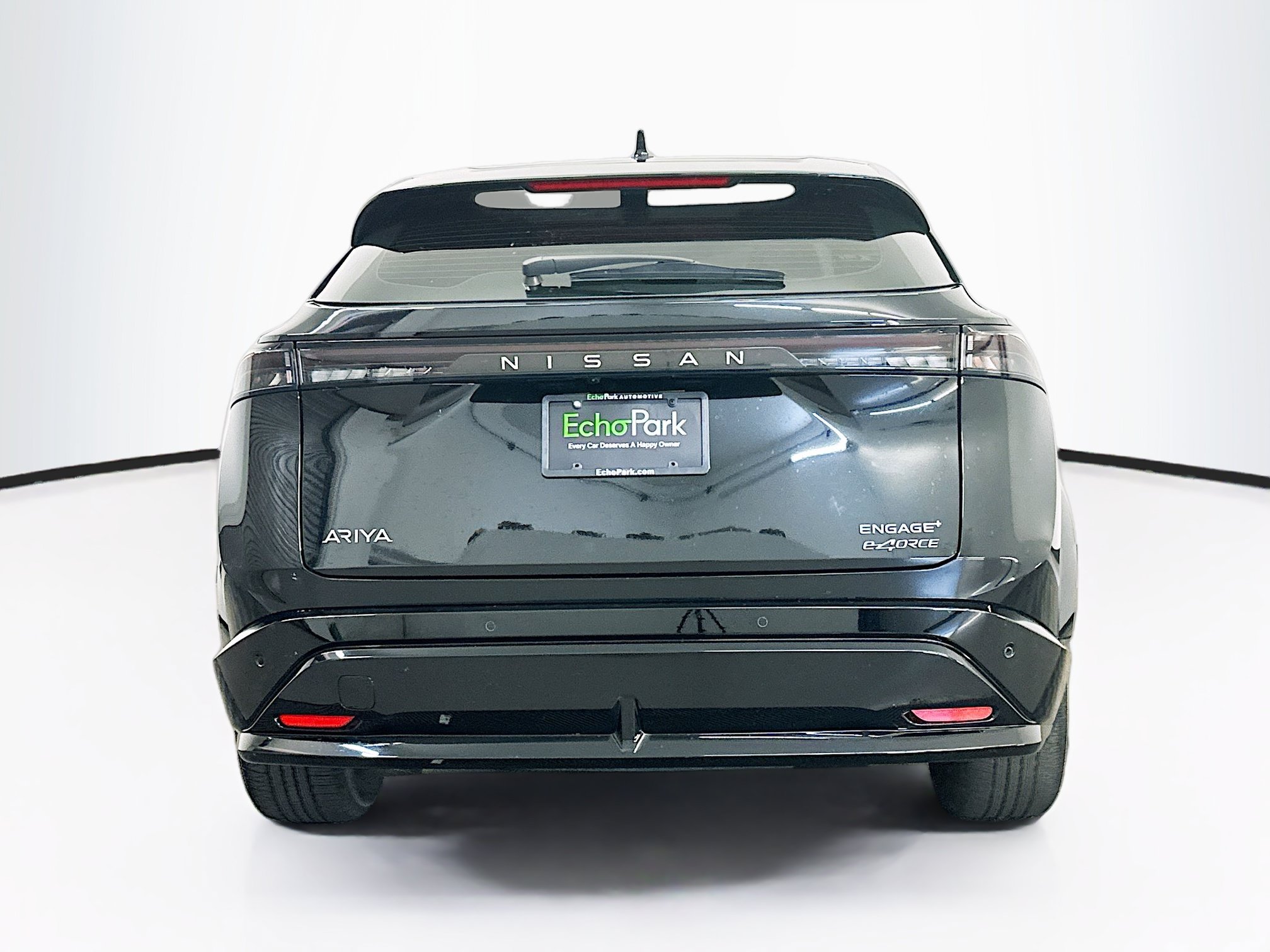 Used 2024 Nissan Ariya AWD image 7