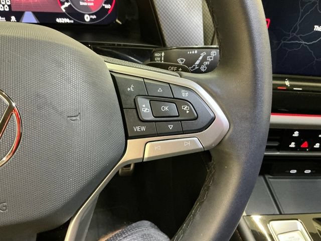 Used 2024 Volkswagen Atlas Peak Edition SE AWD/4WD image 30