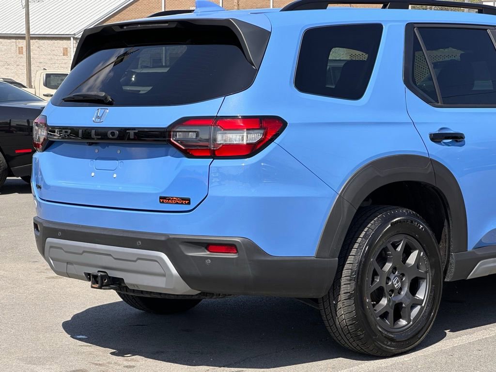 Used 2023 Honda Pilot TrailSport image 46