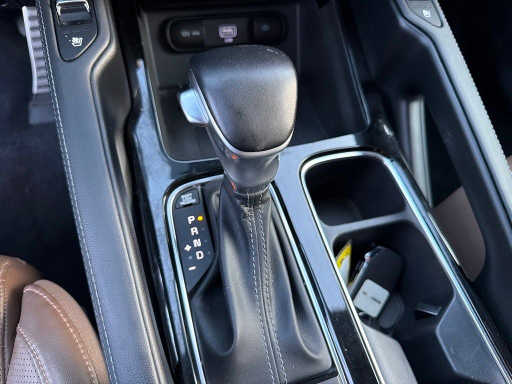 Certified 2022 Kia Telluride SX w/ SX Prestige Package AWD/4WD image 21
