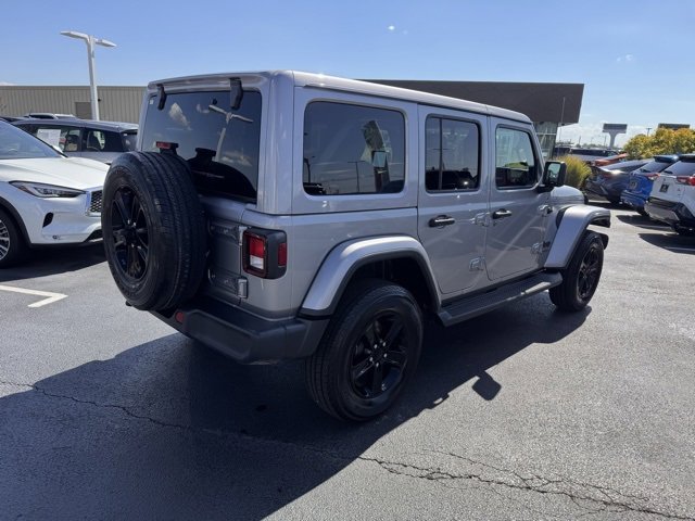 Used 2020 Jeep Wrangler Unlimited Sahara image 5