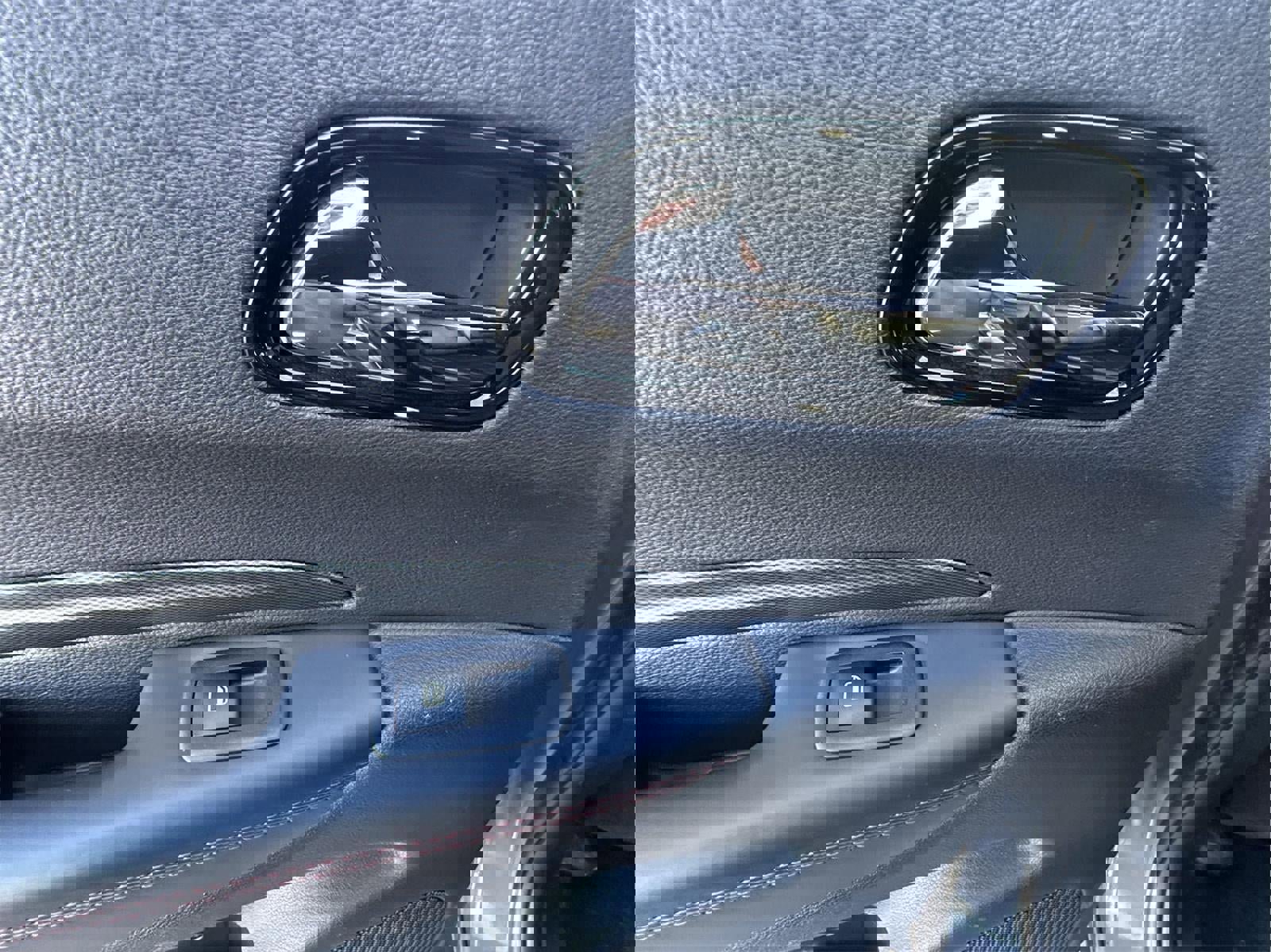 Used 2024 Dodge Durango GT image 38