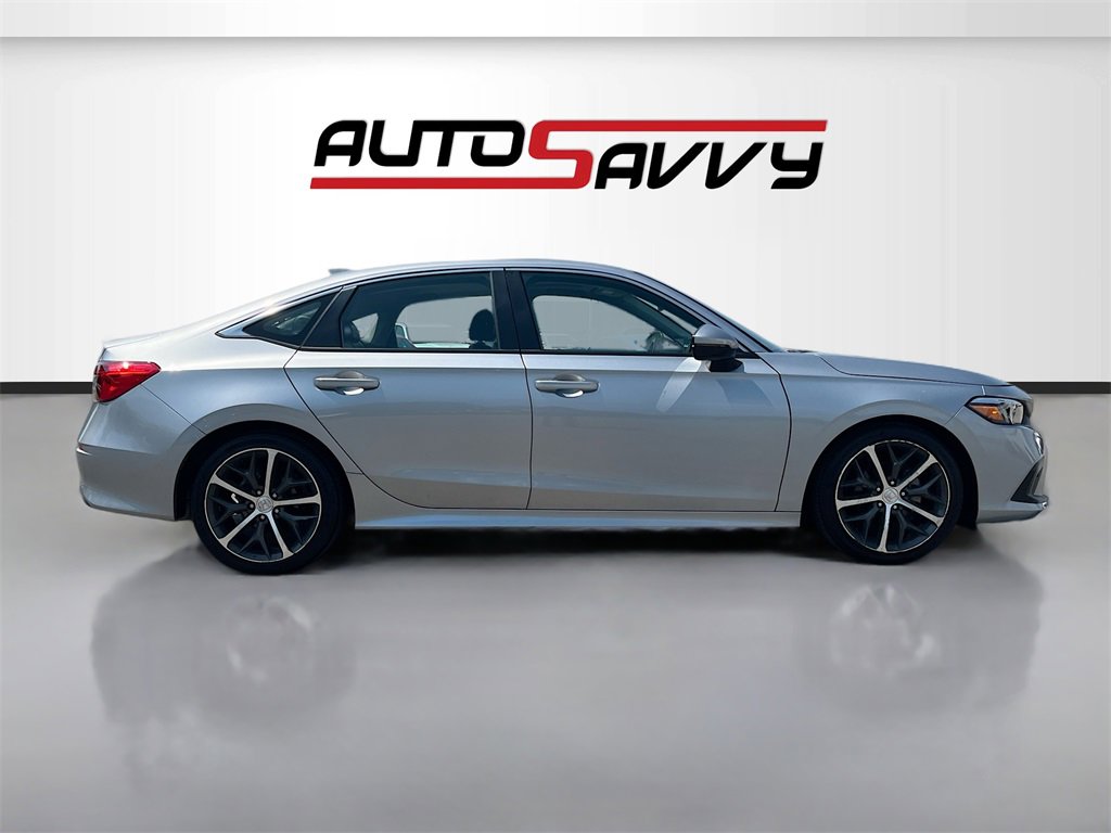 Used 2023 Honda Civic Touring image 8