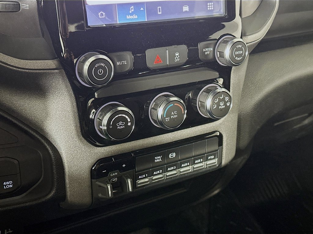 New 2026 RAM 4500 Tradesman w/ Chrome Appearance Group AWD/4WD image 15