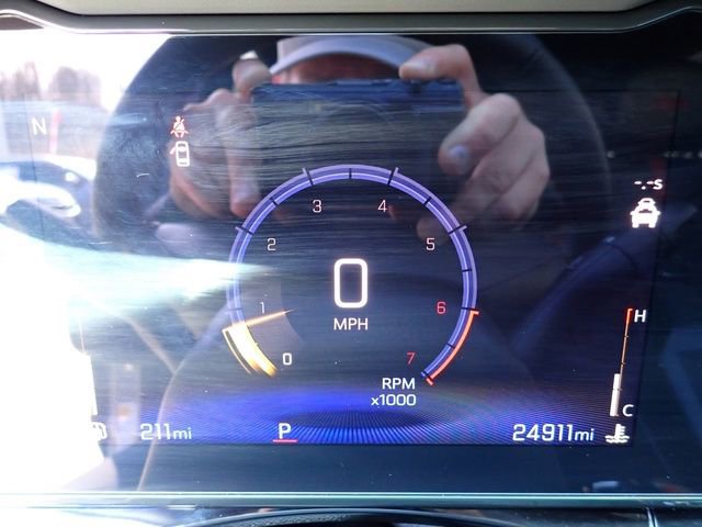 Used 2025 Chevrolet Trax RS image 29