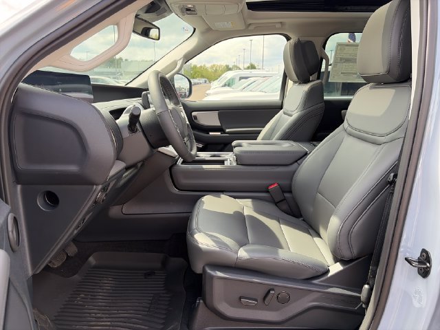 New 2027 Ford Expedition Max Active AWD/4WD image 17
