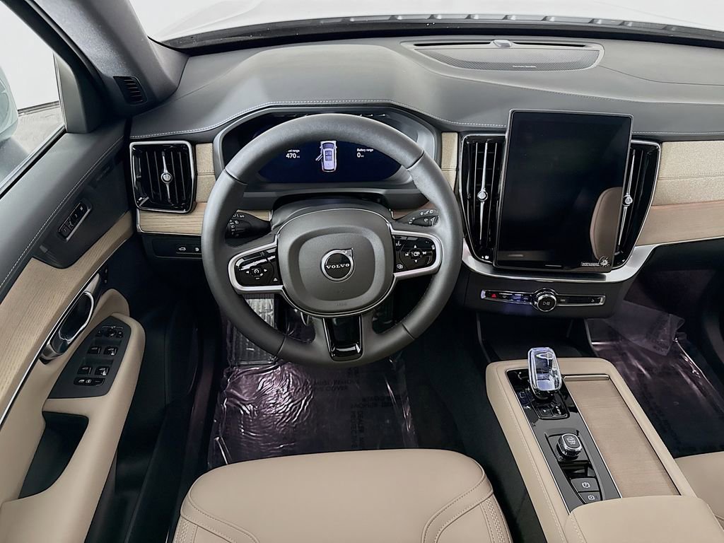 New 2026 Volvo XC90 T8 Plus w/ Protection Package Premier image 24