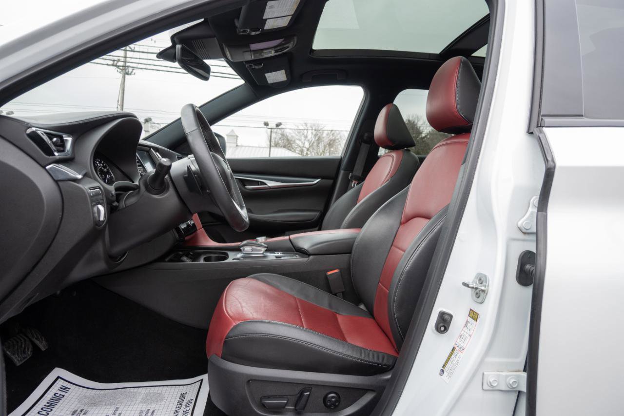 Used 2023 INFINITI QX50 Sport image 14