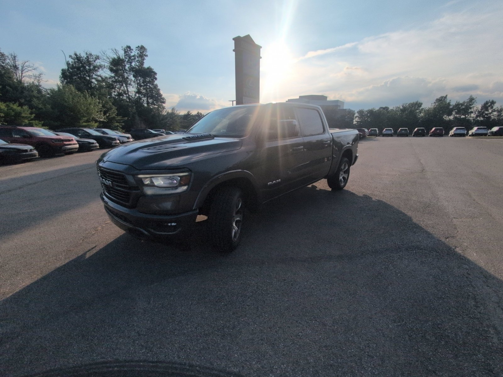 Used 2021 RAM 1500 Laramie w/ Sport Appearance Package AWD/4WD image 14