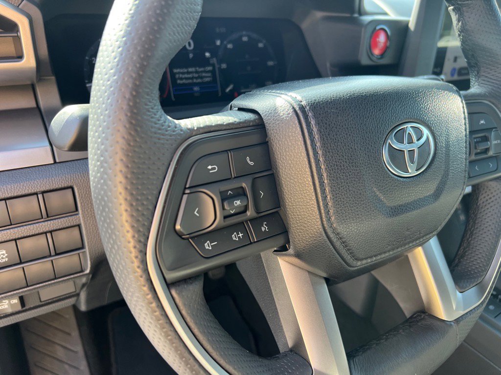 Used 2024 Toyota Tacoma TRD Off-Road image 15