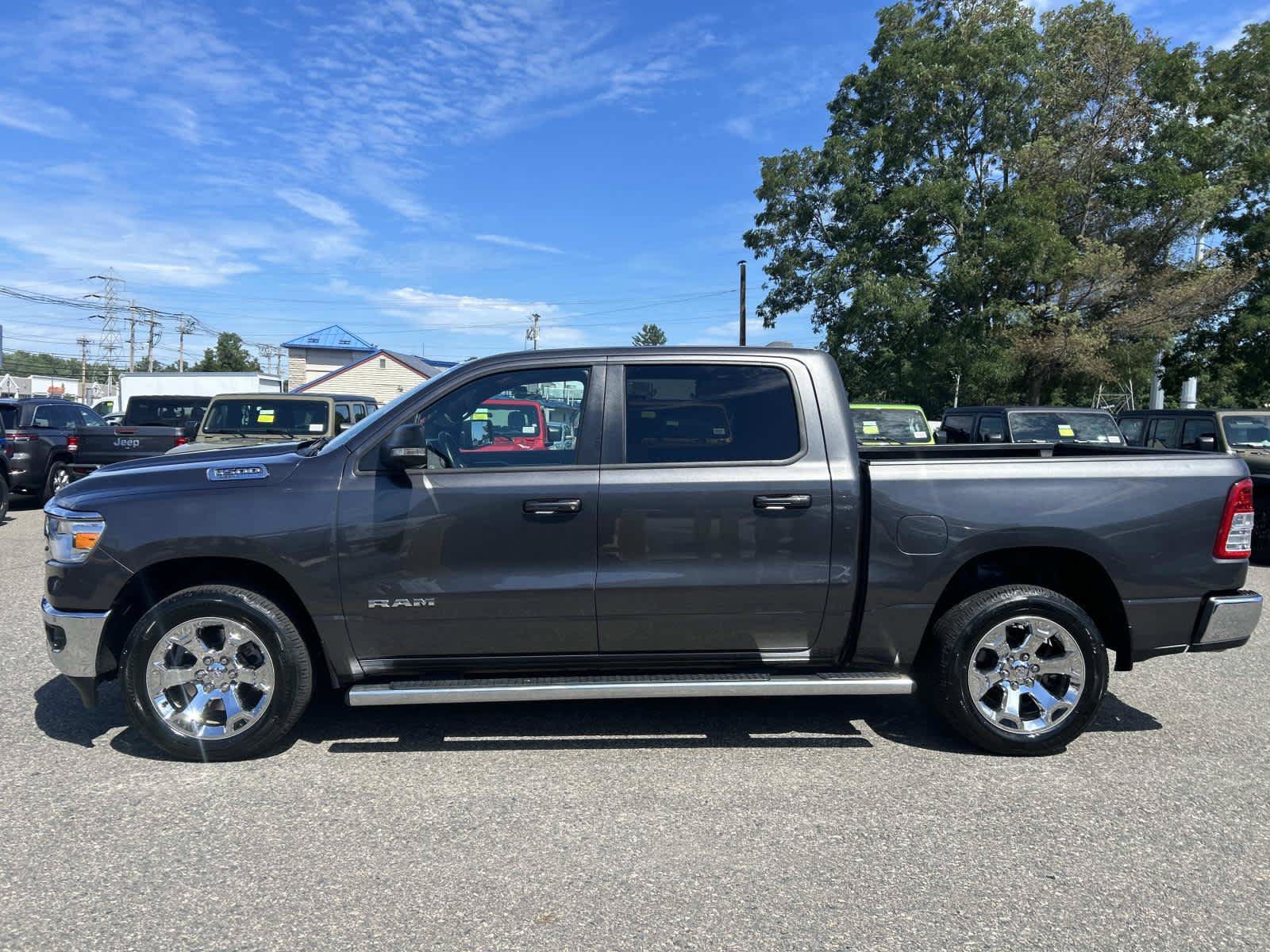 Used 2022 RAM 1500 Big Horn AWD/4WD image 6