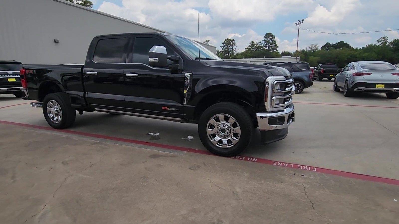Used 2025 Ford F250 King Ranch w/ Chrome Package AWD/4WD image 2