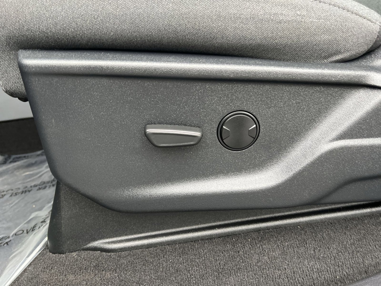 Used 2024 Ford F350 XLT w/ FX4 Off-Road Package image 14