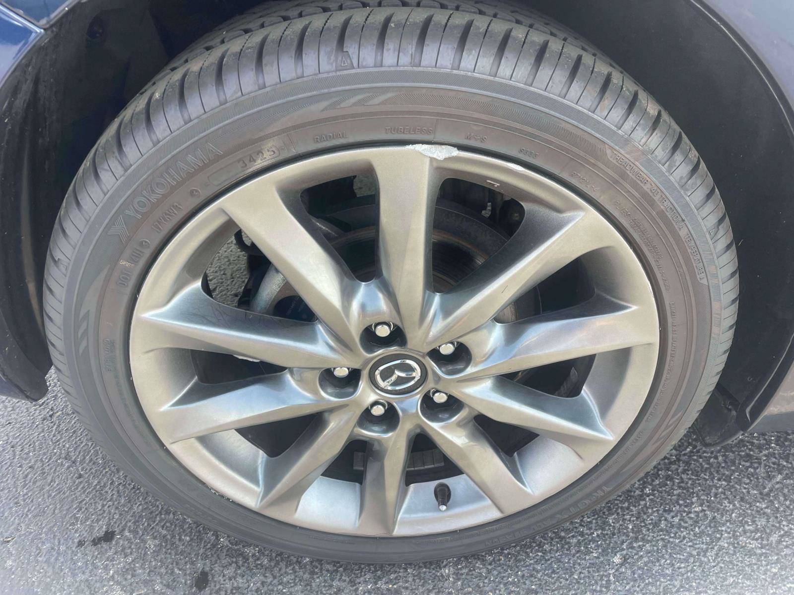 Used 2018 MAZDA MAZDA3 Touring FWD image 10