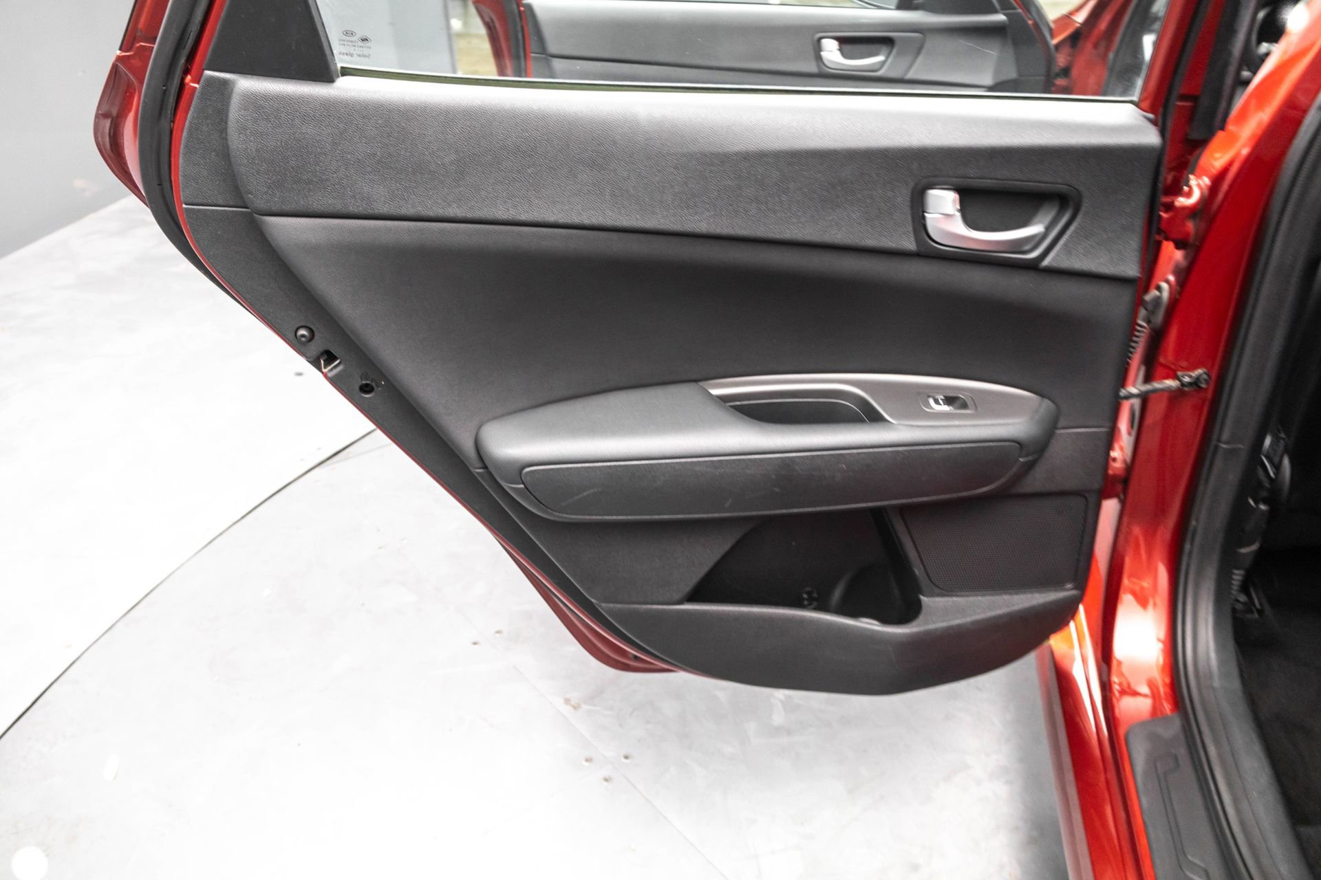 Used 2018 Kia Optima S image 30