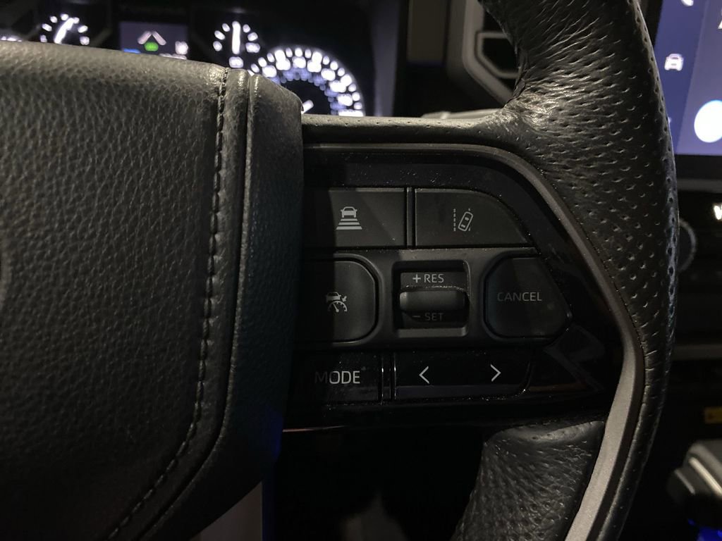 Used 2023 Toyota Tundra Limited image 11