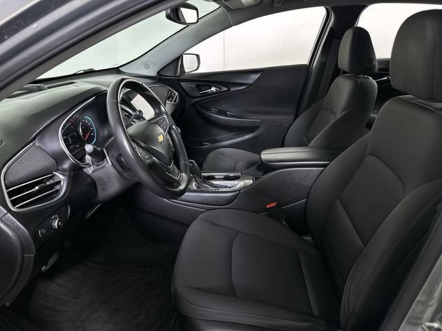 Used 2018 Chevrolet Malibu LT FWD image 20