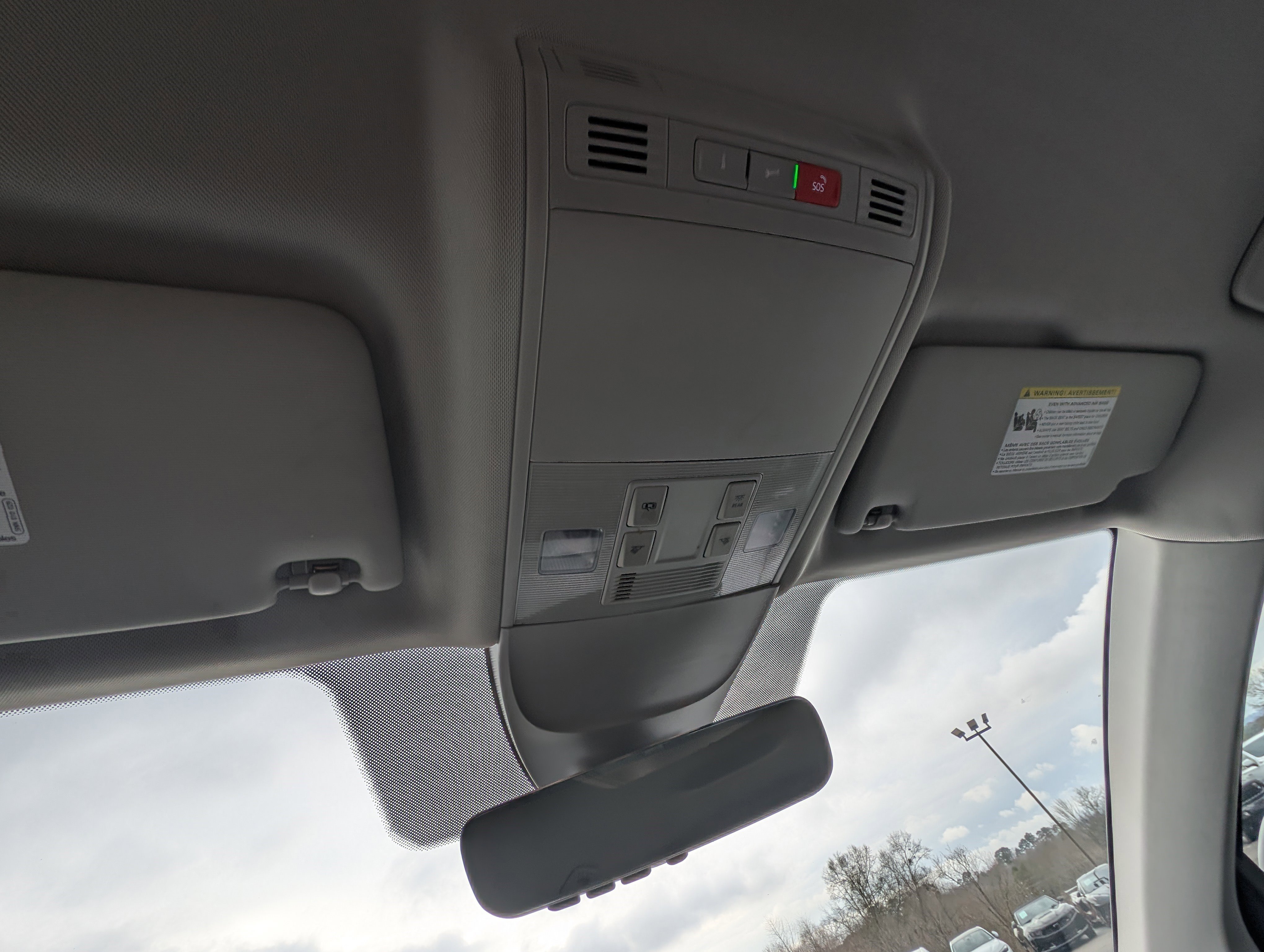 Used 2024 Volkswagen Taos S image 28