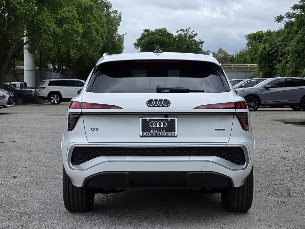 New 2026 Audi Q3 quattro 2.0T AWD/4WD image 9
