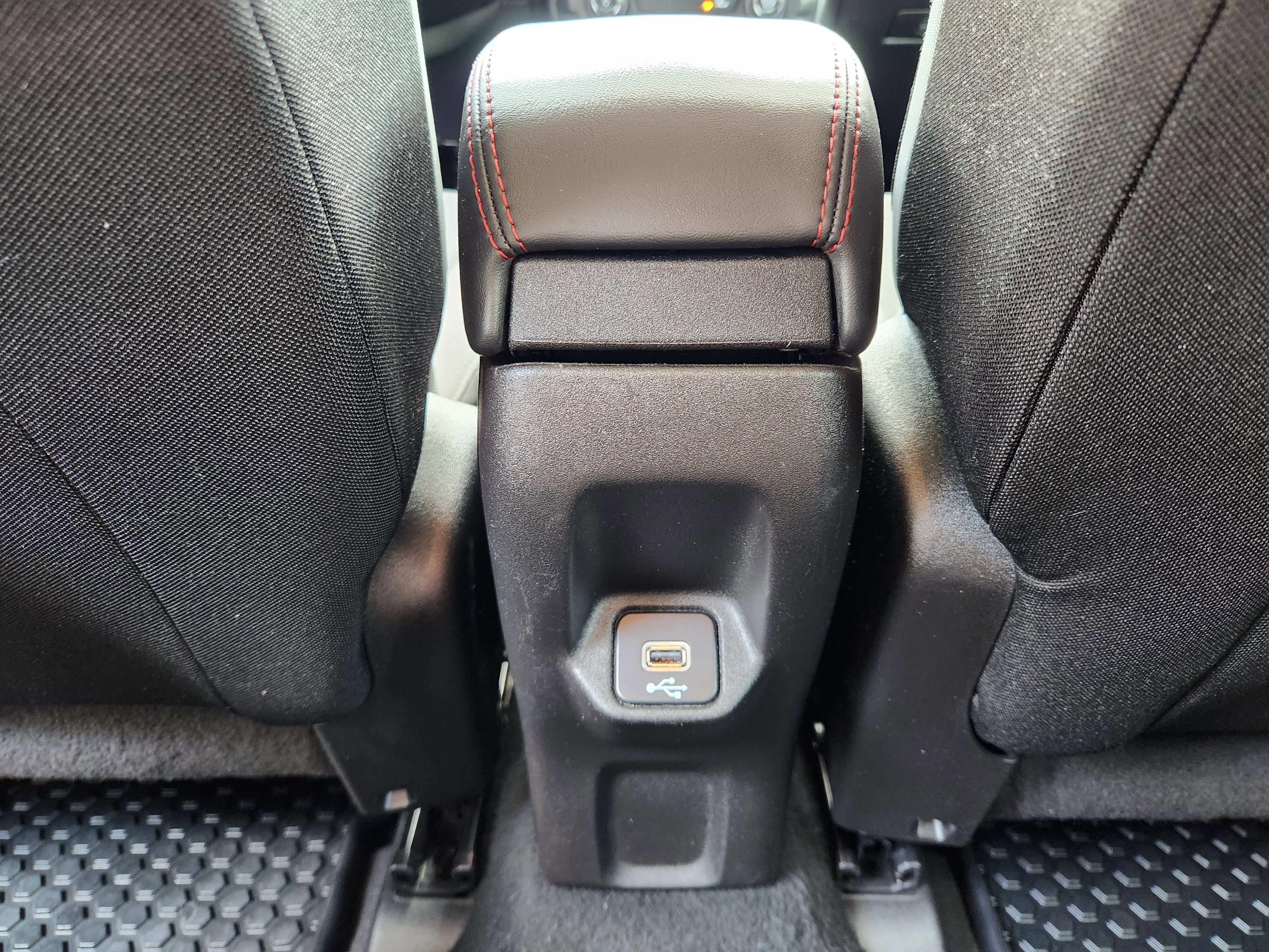 Used 2023 Jeep Renegade Trailhawk image 33