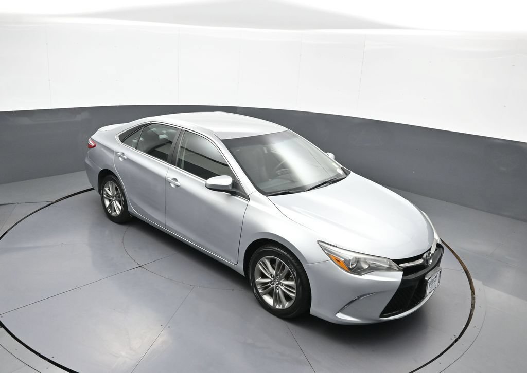 Certified 2017 Toyota Camry SE FWD image 34