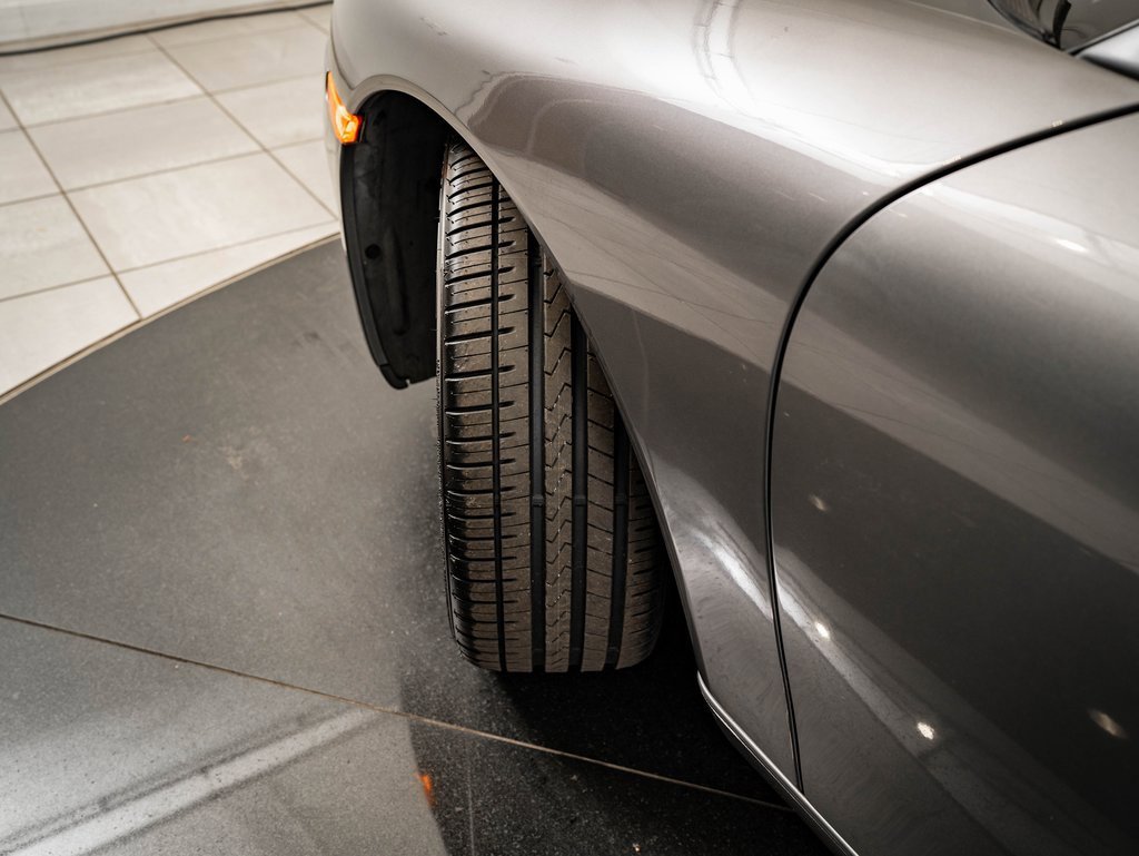 Used 2001 Porsche 911 Carrera image 44