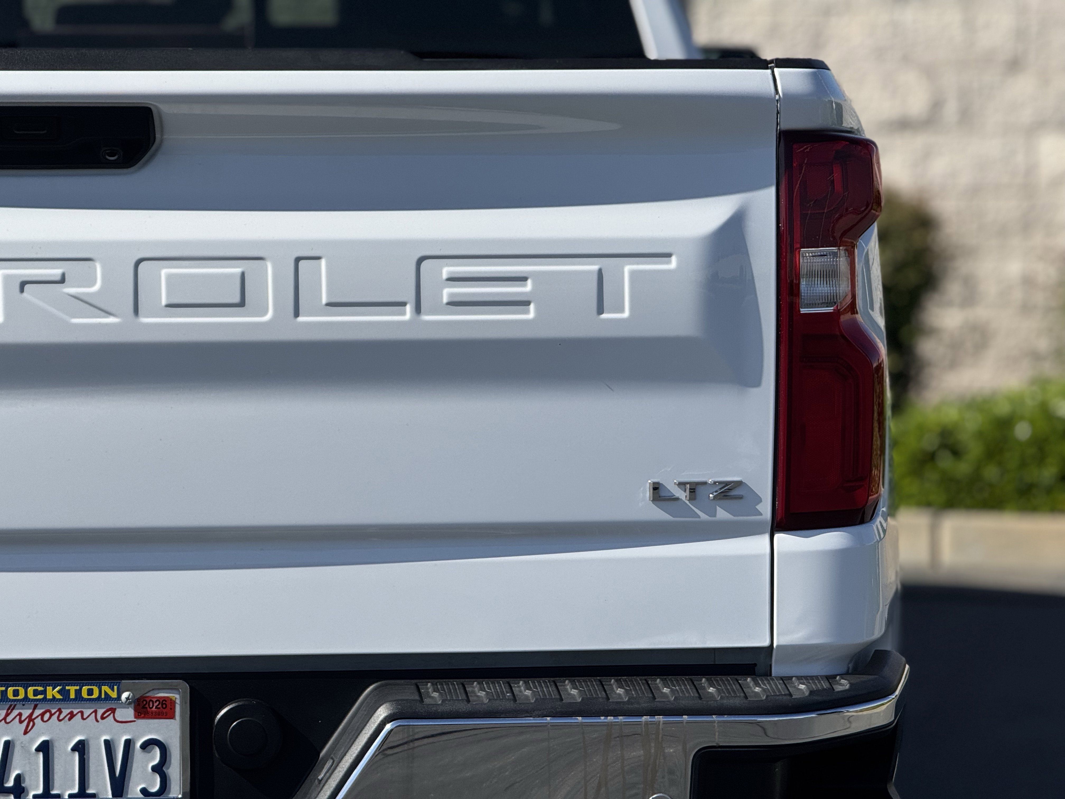 Used 2023 Chevrolet Silverado 1500 LTZ w/ Technology Package AWD/4WD image 8