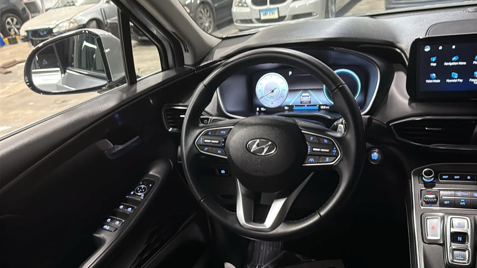 Used 2023 Hyundai Santa Fe SEL w/ Premium Package AWD/4WD image 22