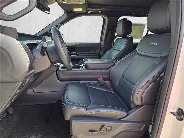 New 2027 Ford Expedition Max Platinum w/ Stealth Appearance Package RWD image 4